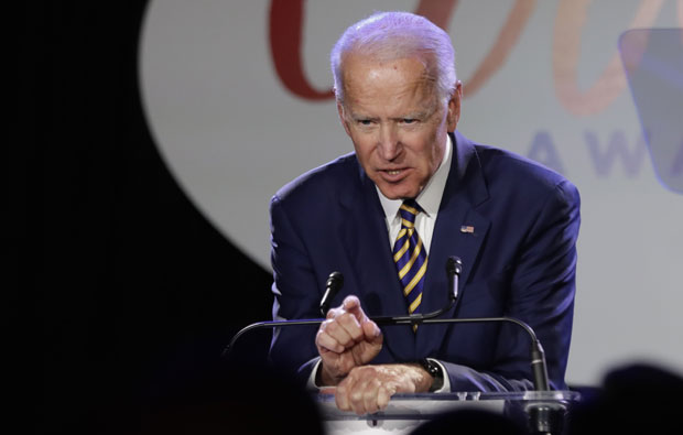 Успавани Џо изазива Трампа